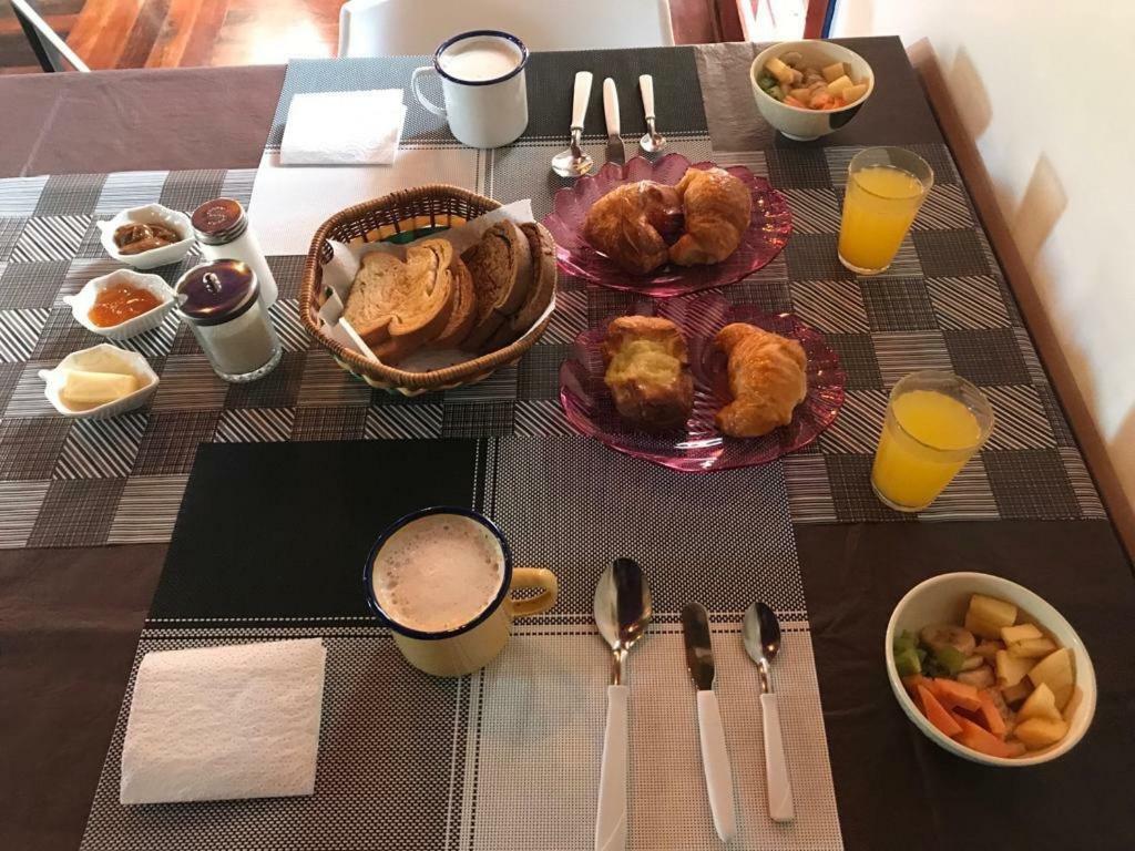 Steve'S House Bed & Breakfast Puerto Iguazu Luaran gambar