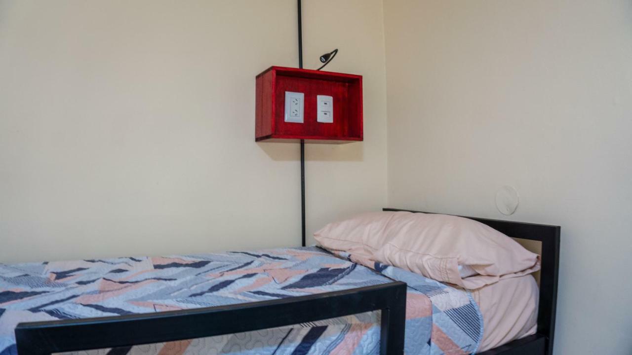 Steve'S House Bed & Breakfast Puerto Iguazu Luaran gambar